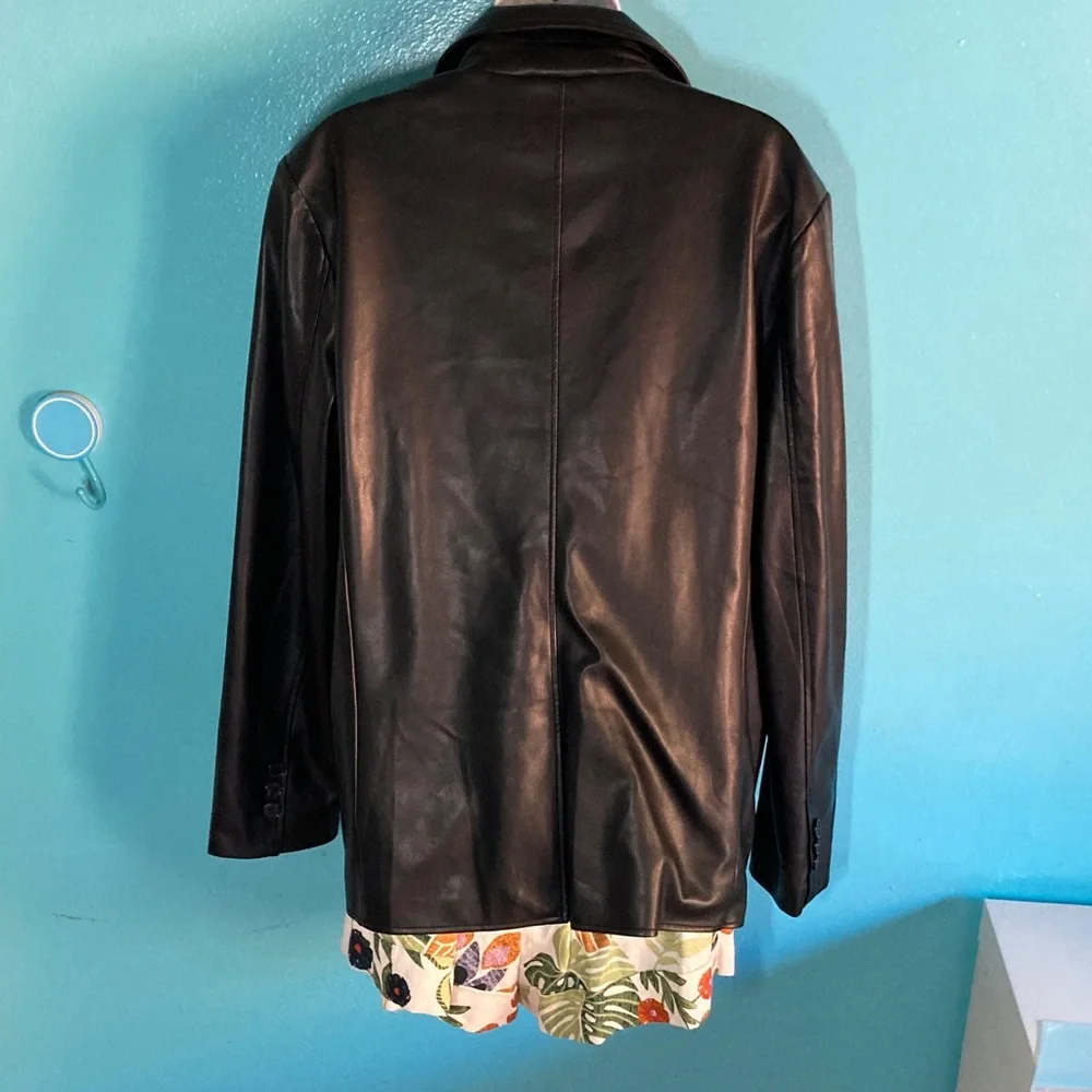Urban Outfitters urban outfitters